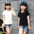 2019夏の子供服の半袖Tシャッツ百着子供纯白Tシャシャシャシャシャッツの中で大童丸は小学生の上に女の子6-15歳半袖白150 cmを着ています。