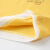 ディズニ・Dispney子供服男の子用ニジット半袖Tシャフルファンシーでカジュアは2020夏DB 021 BE 11亮黄110を着用しています。
